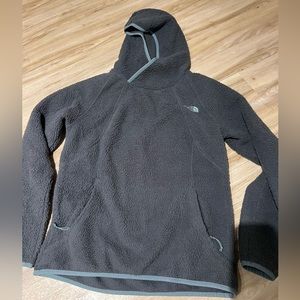 Womens North Face Sherpa Sweatshirt, Size M